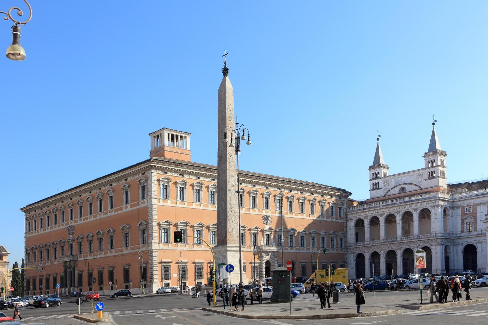 Appartamento D'Epoca Colosseo Art Gallery Рим Екстериор снимка