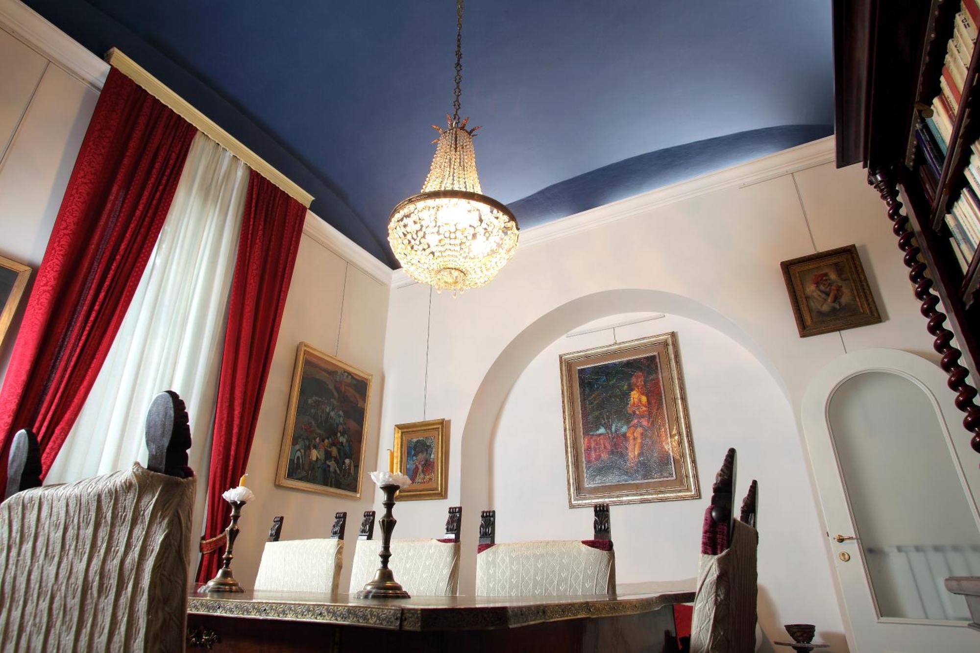 Appartamento D'Epoca Colosseo Art Gallery Рим Екстериор снимка